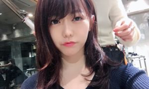 峯岸みなみ