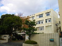 大森学園高校の校舎