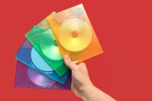 4色のCDケース