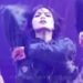 ダンスを踊る平手友梨奈